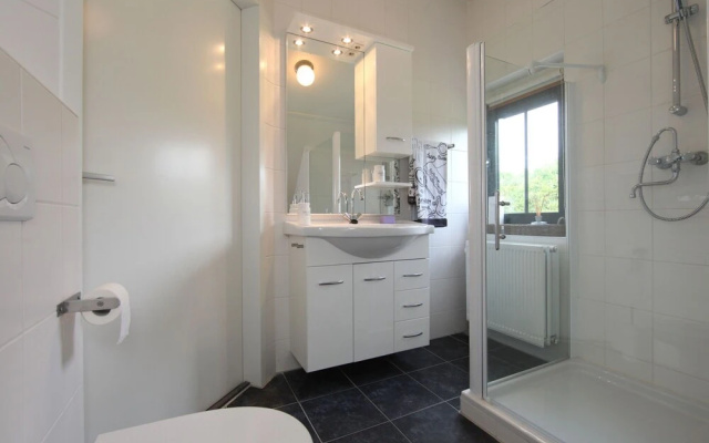 Nice Holiday Home with Dishwasher near Beach