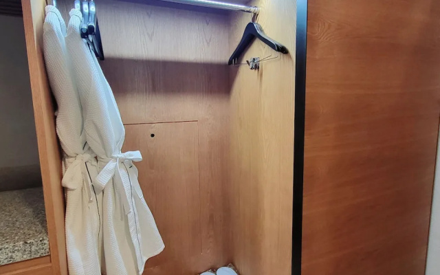 Hotel Tour Incheon Airport Hotel & Suites