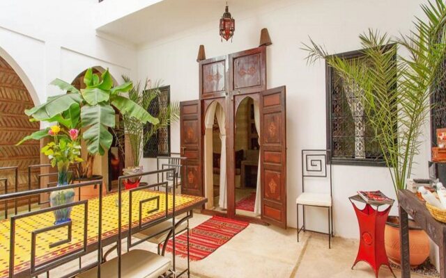 Отель Riad Kamar Zamane Марокко, Марракеш - отзывы, цены и фото номеров - забронировать отель Riad Kamar Zamane онлайн вид на фасад