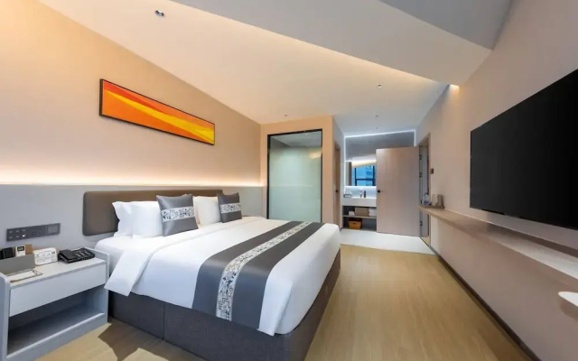 Days Inn by Wyndham Zhuhai Qinglv Road
