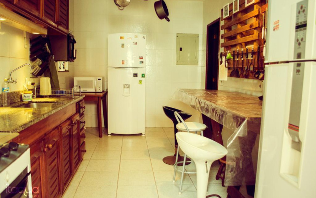 Itaqua House Bed and Breakfast