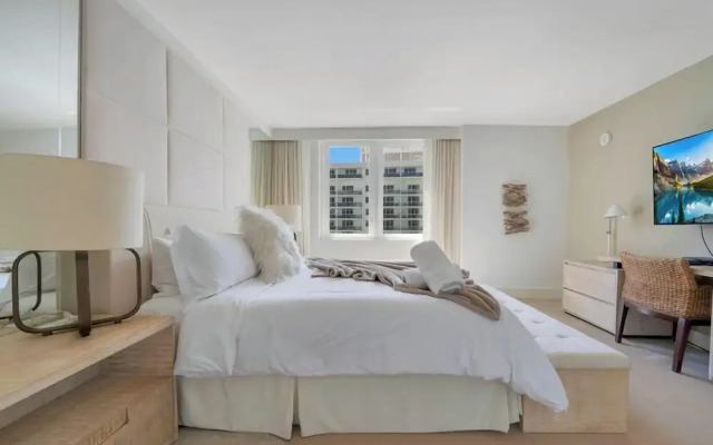 Stunning Oceanfront 1BR 1 Hotel