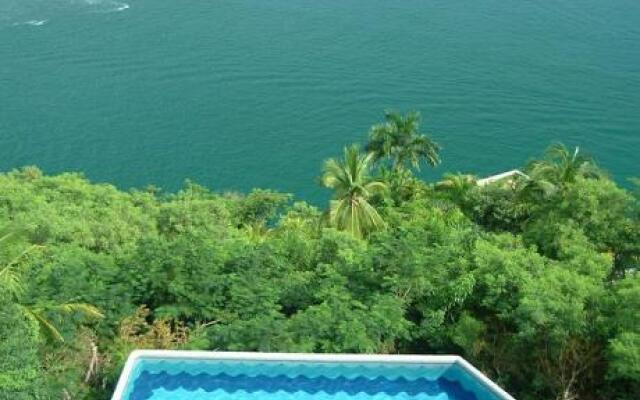 Hotel Villa Vera Puerto Mio бассейн