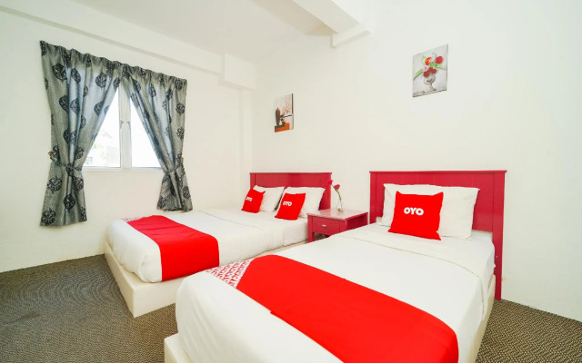 OYO 89710 Saujana CT View Hotel