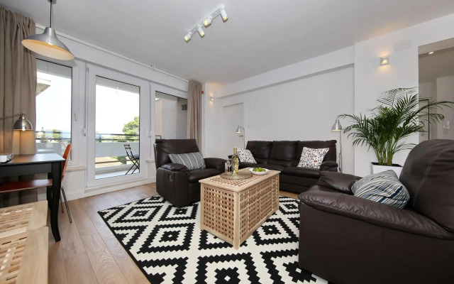 Porat Apartment