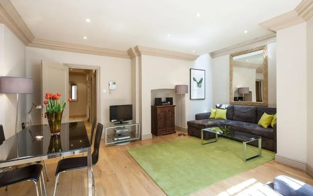 Chelsea - Draycott Place apartments by Viridian Apartments