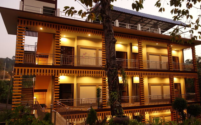 Отель Airport Phuket Garden Resort Таиланд, Такуа-Тунг - отзывы, цены и фото номеров - забронировать отель Airport Phuket Garden Resort онлайн вид на фасад