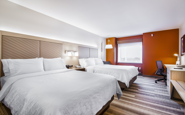 Holiday Inn Express & Suites Langley by IHG