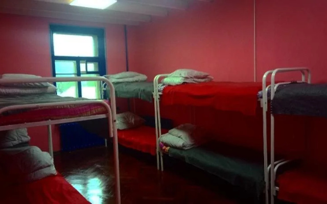 Tumbochka Hostel