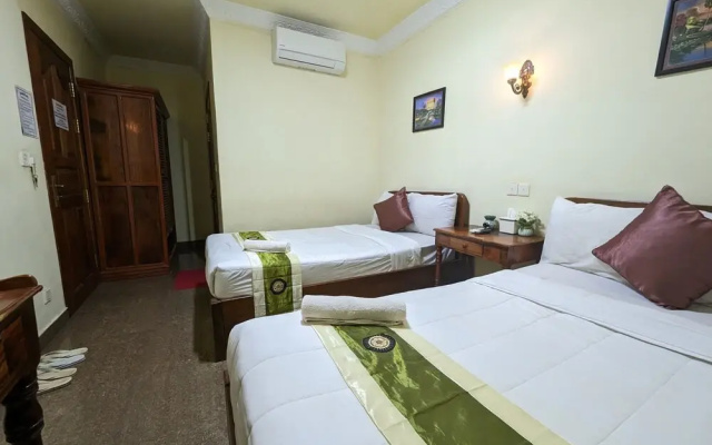 Reach Kunthea Guesthouse