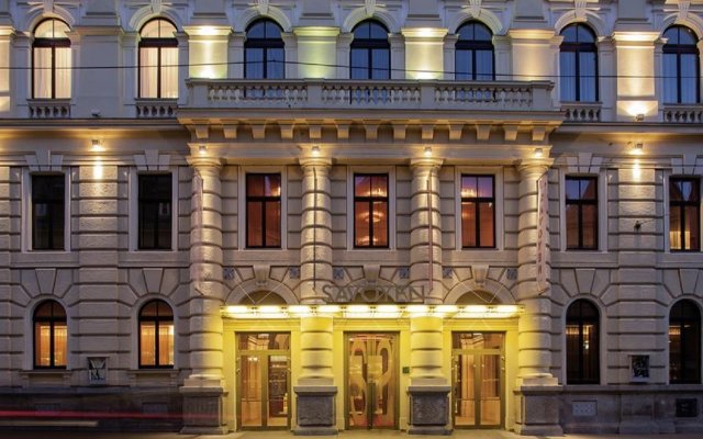 Отель Austria Trend Hotel Savoyen Vienna Австрия, Вена - 8 отзывов об отеле, цены и фото номеров - забронировать отель Austria Trend Hotel Savoyen Vienna онлайн вид на фасад