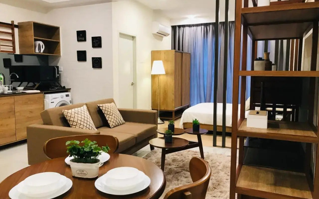 dESir Suite TimurBay