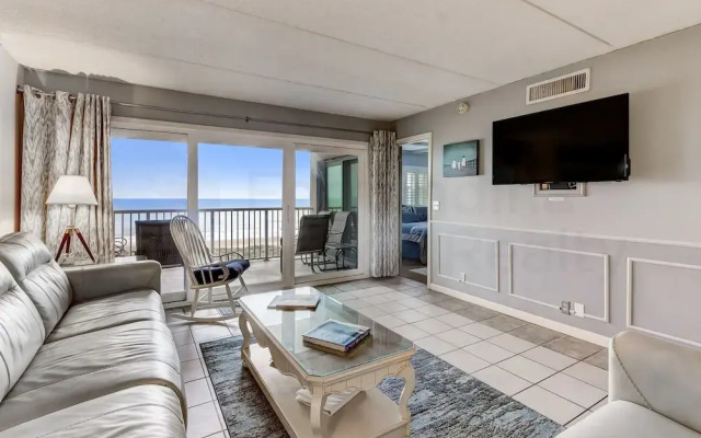 550 Amelia By The Sea