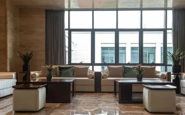 Zou Cheng Mengyuan Hotel