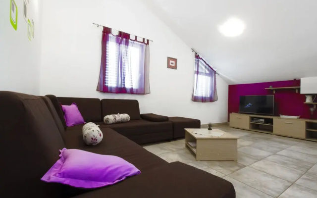 Apartments Gnjidic