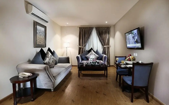 Towlan Suites 3