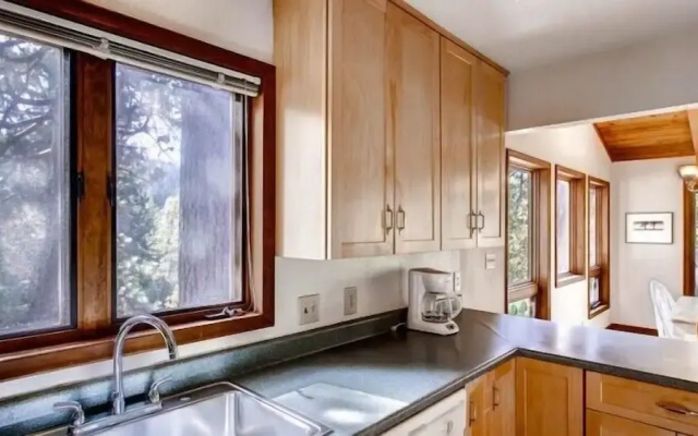 Scenic Wonders Muir House 3 Bedrooms