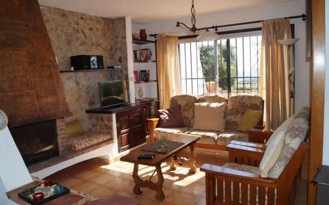 107527 - House in Cala Canyelles