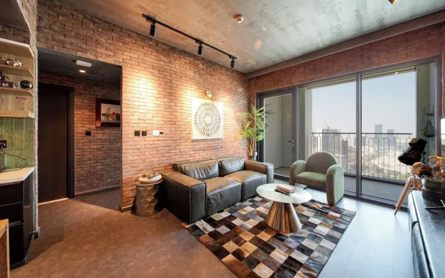 PVH - Modern Edgy 1BR - Downtown Views