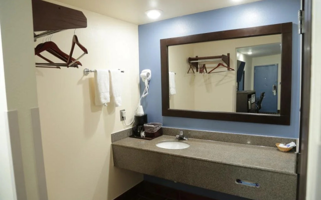 Theroffs Motel