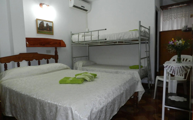 Hotel Colon