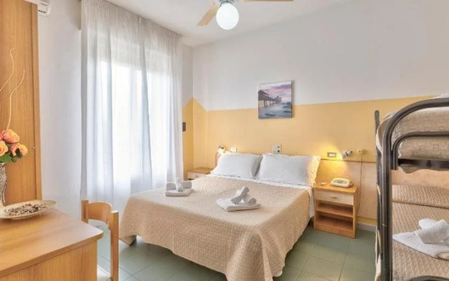 Hotel Montebello