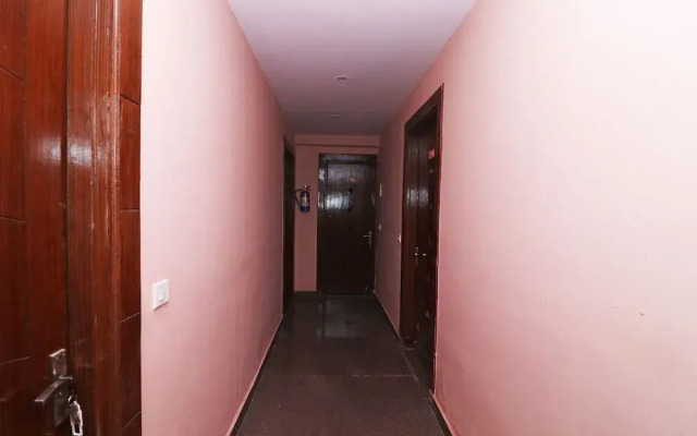 OYO 29362 Angel Pink Hotel