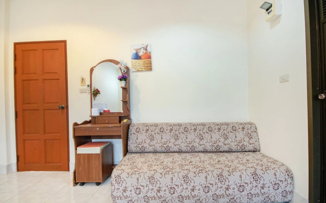 OYO 1151 Massuwan House