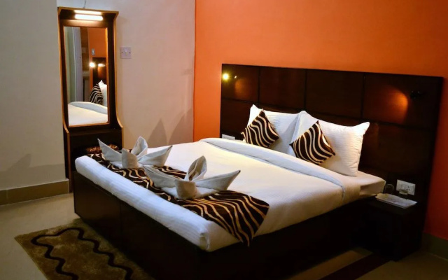Dee Jay Hotel and Restaurant