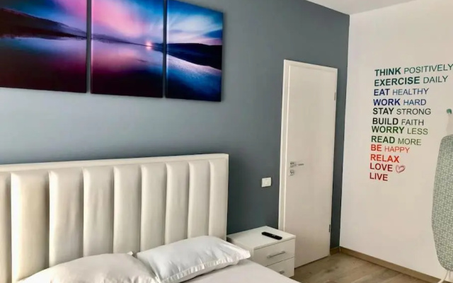 New modern apart near Center at Vivalia grand v9