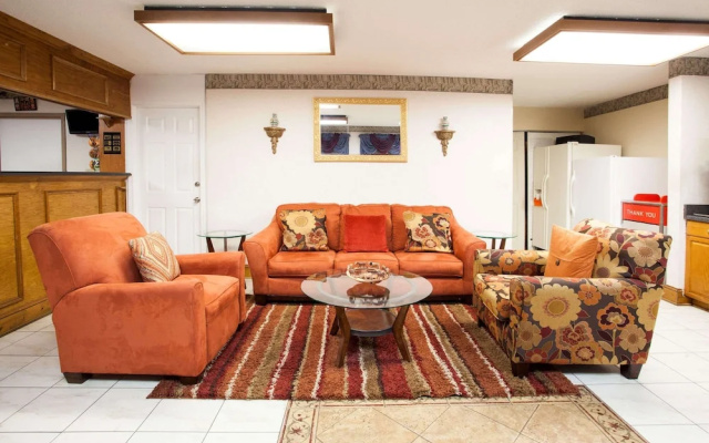 Days Inn by Wyndham Covington