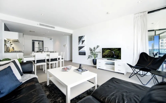 Oracle Sleek & Stylish 2 Bedroom Ocean View