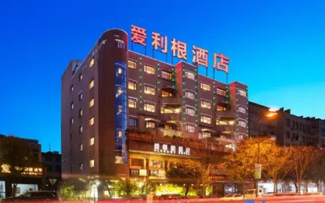 Elegant Hotel