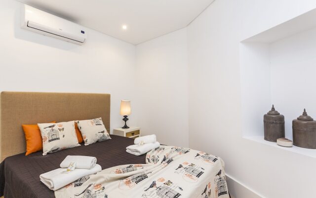 Апартаменты LxWay Apartments Condessa R/C комната для гостей