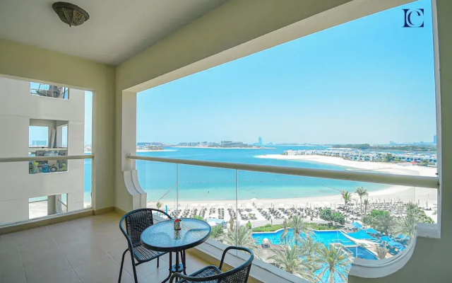 Palm Jumeirah's Spectacular Ocean-View Apartment - NBT