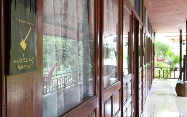 Ruean Ploysrirung Boutique Resort