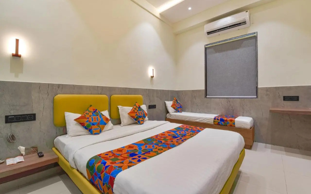 Hotel Gold Palace Inn