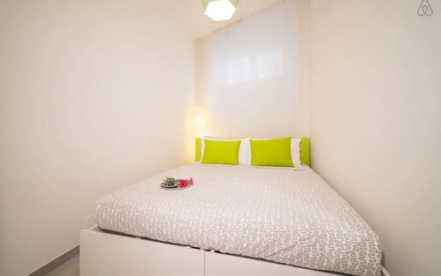 New Elegant Flat With Terrace