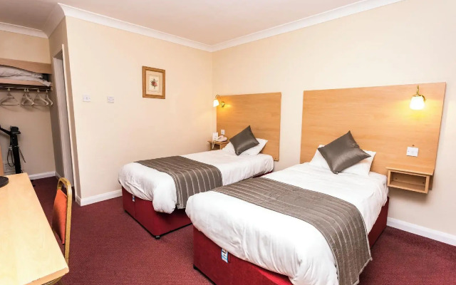 Borough Arms Hotel