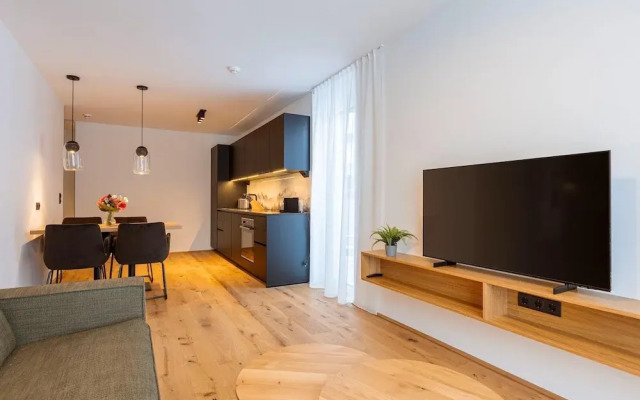 Apartment With Balcony Near ski Area
