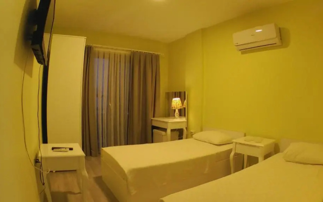 Lals Otel