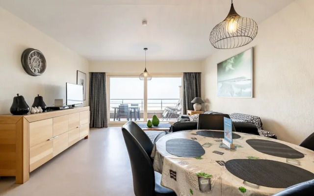 Apartment in Blankenberge With Sea View