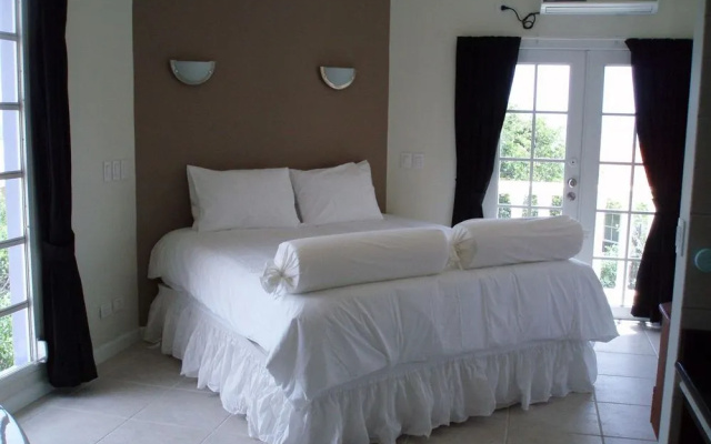 La Pura Vista Resort