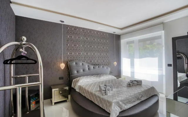 Distinto Suite & Rooms
