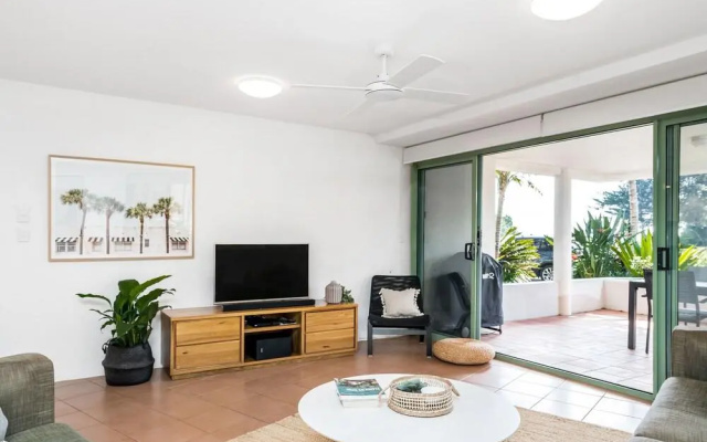 Apartment 3 Surfside