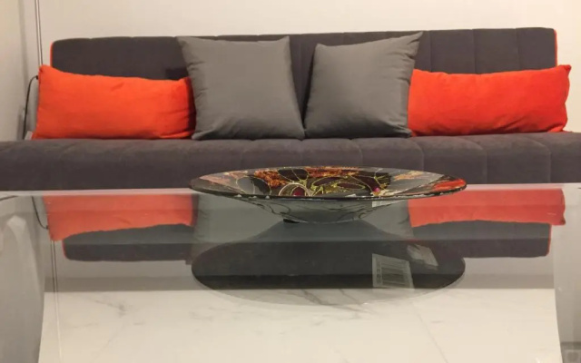 V17 Syntagma Studio