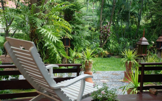 Garden Room Hostel