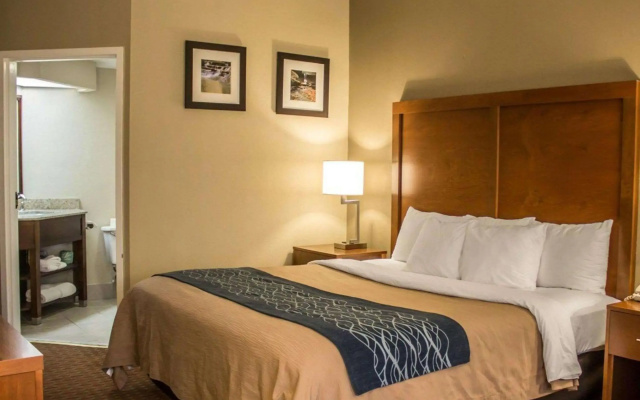 Quality Inn Akron South