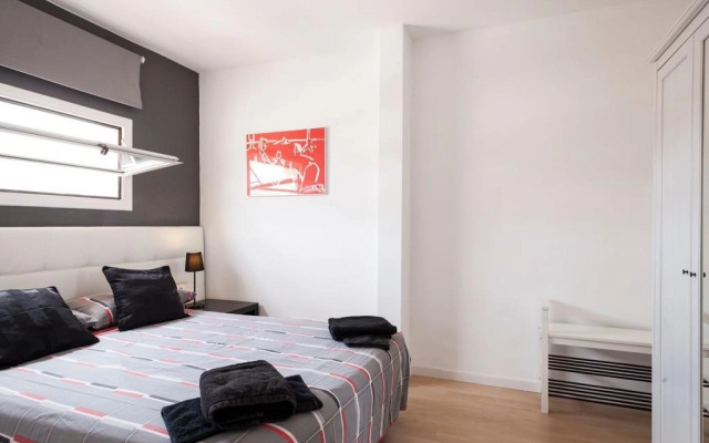 Apartamentos Tenor*