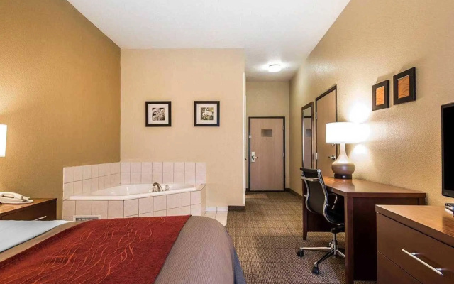 Quality Inn Hotels in Bethany, MO